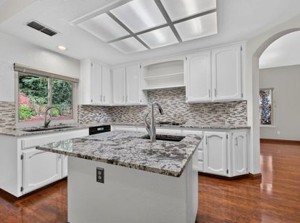 261 Baurer Cir, Folsom, CA 95630 Photo