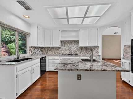 261 Baurer Cir, Folsom, CA 95630 Photo