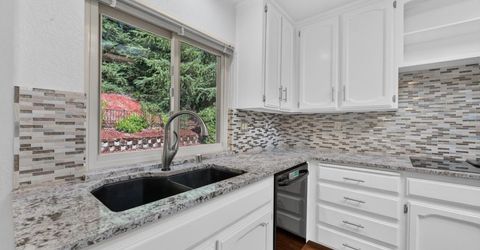 261 Baurer Cir, Folsom, CA 95630 Photo