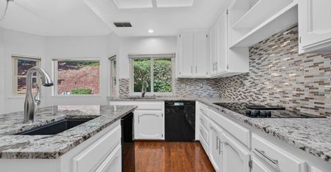 261 Baurer Cir, Folsom, CA 95630 Photo