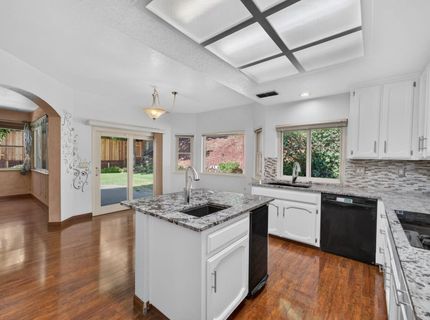261 Baurer Cir, Folsom, CA 95630 Photo