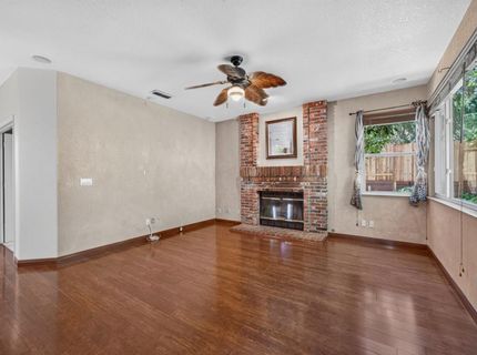261 Baurer Cir, Folsom, CA 95630 Photo