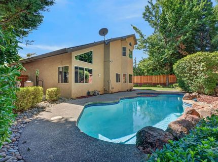 261 Baurer Cir, Folsom, CA 95630 Photo