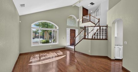 261 Baurer Cir, Folsom, CA 95630 Photo