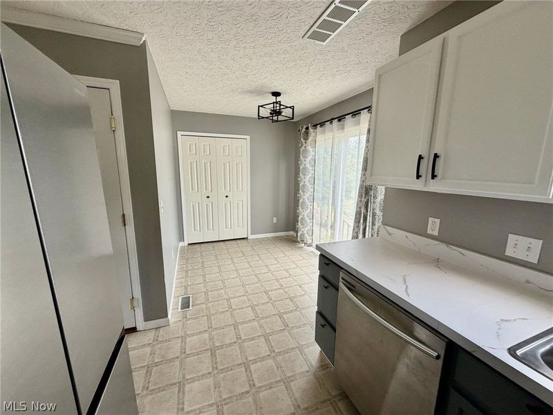 967 Penn Place, Painesville, OH 44077 Photo 13