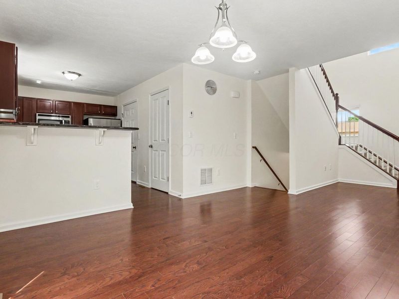8345 Bruntsfield Road, Columbus, OH 43235 Photo 5