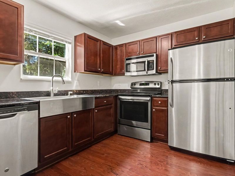 8345 Bruntsfield Road, Columbus, OH 43235 Photo 6