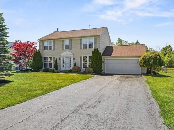 6840 Kimberly Drive , Lockport, NY 14094
