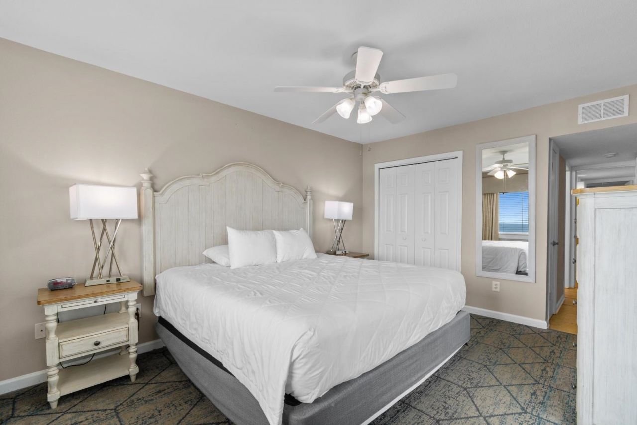 1011 S Ocean Blvd. Photo 18