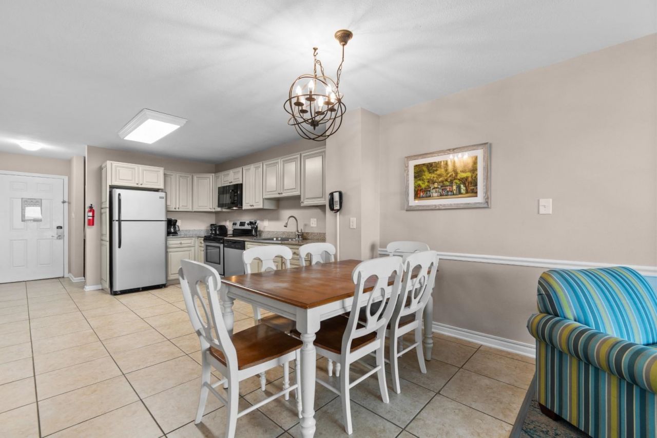 1011 S Ocean Blvd. Photo 9