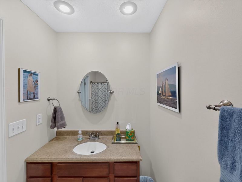 510 Hickory Lane , Unit A, Howard, OH 43028 Photo 17