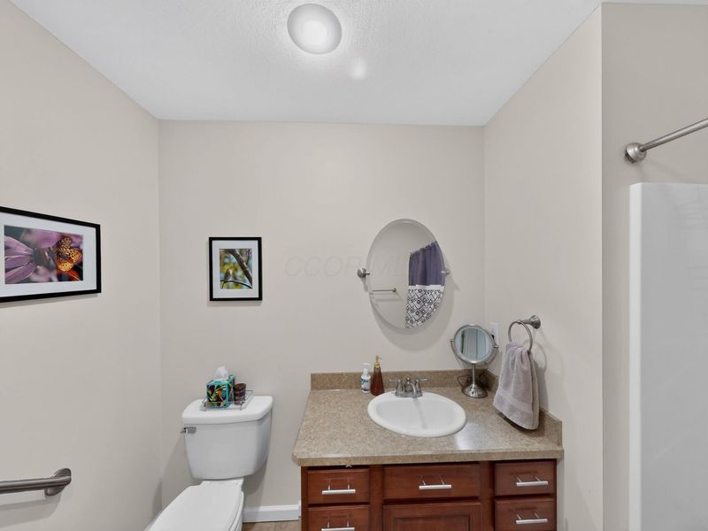 510 Hickory Lane , Unit A, Howard, OH 43028 Photo 22