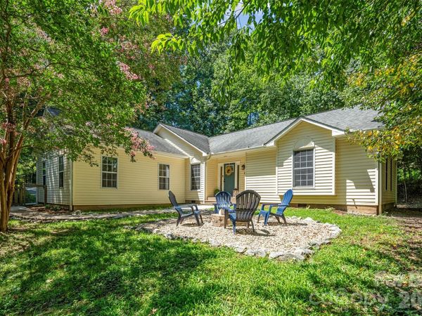 55 Greenwood Acres Drive , Mills River, NC 28759