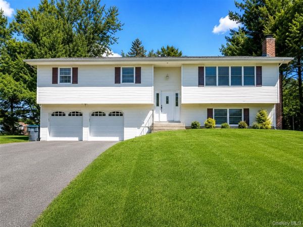 10 Roe Circle , Monroe, NY 10950