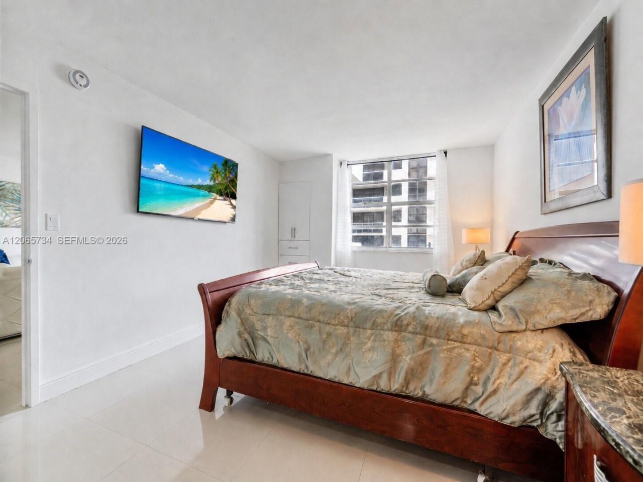 5701 Collins Ave , Unit 319, Miami Beach, FL 33140 Photo