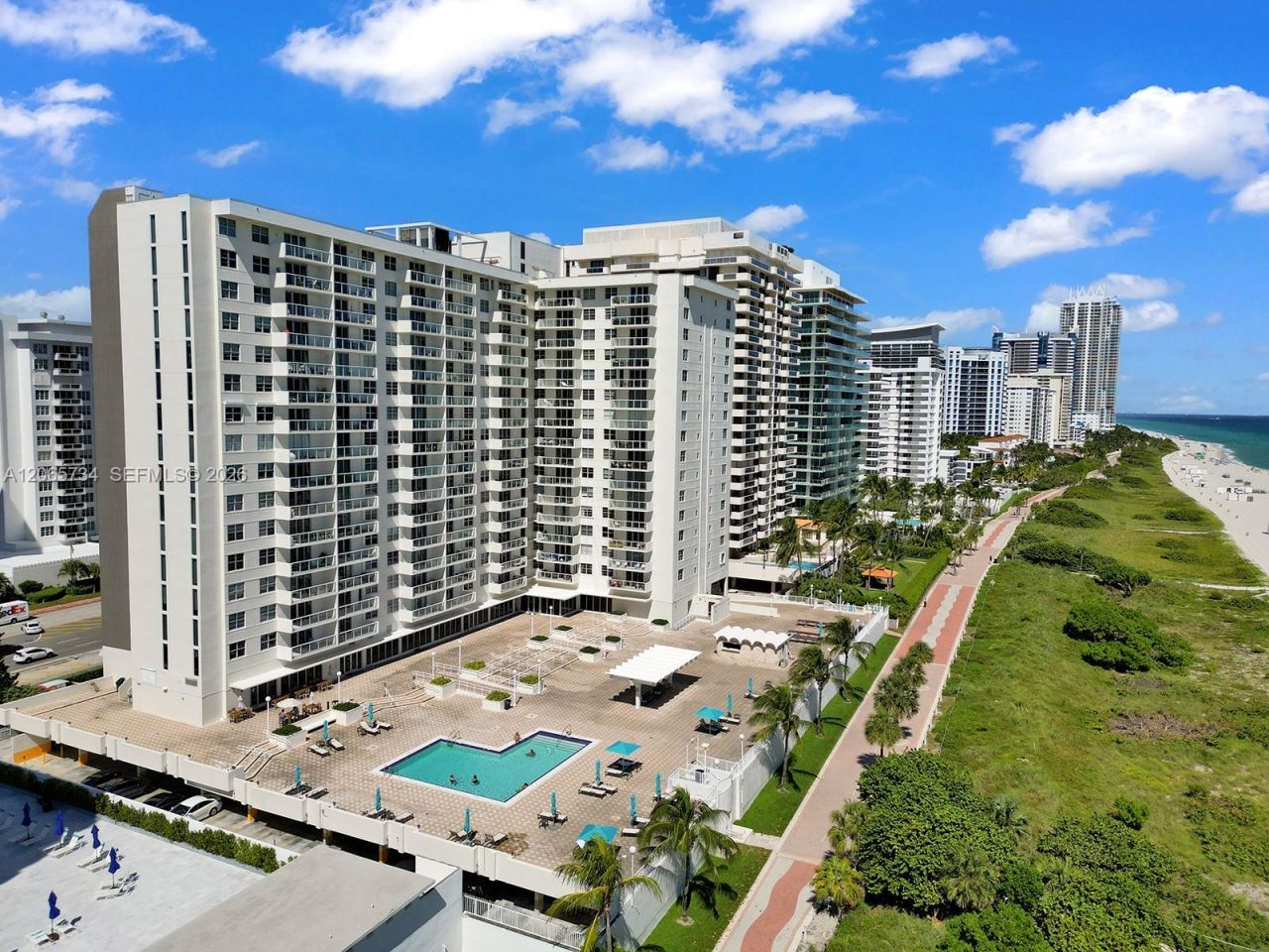 5701 Collins Ave , Unit 319, Miami Beach, FL 33140 Photo