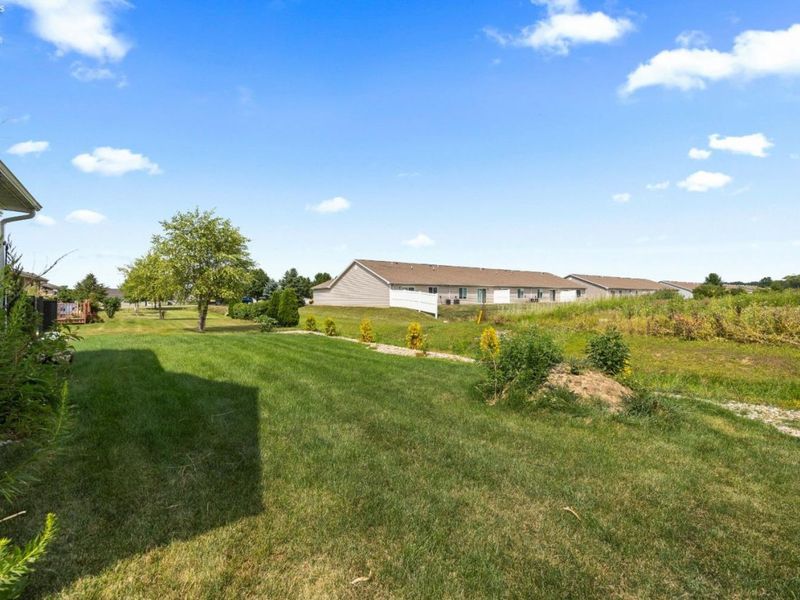 616 Chardonnay, Vermilion, OH 44089 Photo 12