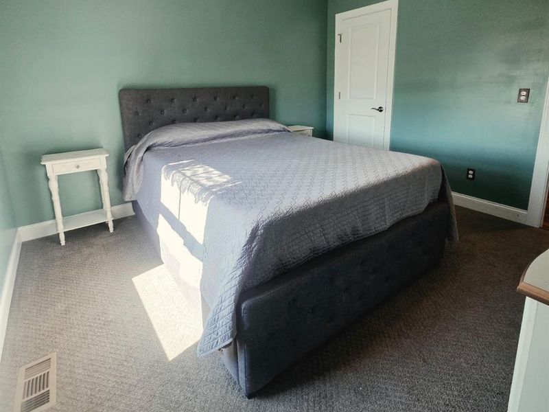 616 Chardonnay, Vermilion, OH 44089 Photo 28