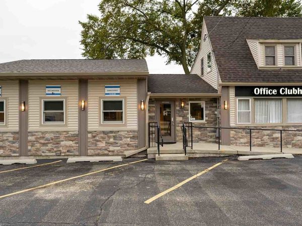 914 & 918 N Lake Street , Mundelein, IL 60060