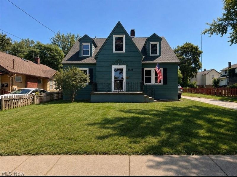 3735 Elbertus Avenue, Youngstown, OH 44507 Photo 1