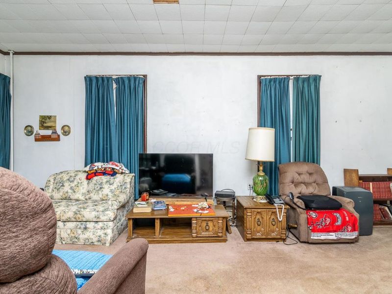 143 W Central Avenue, Delaware, OH 43015 Photo 13