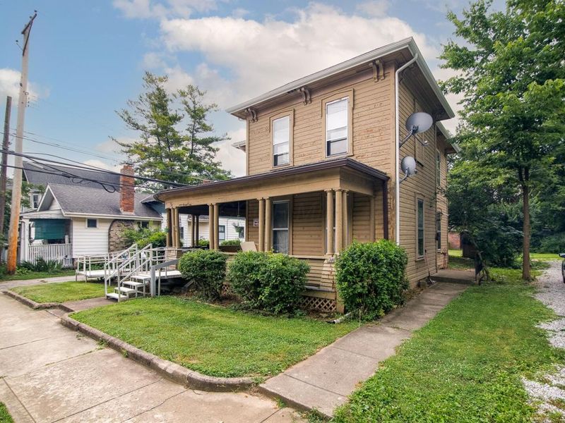 143 W Central Avenue, Delaware, OH 43015 Photo 5
