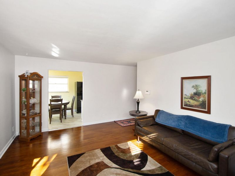 16 E 43rd Street, Latonia, KY 41015 Photo 5