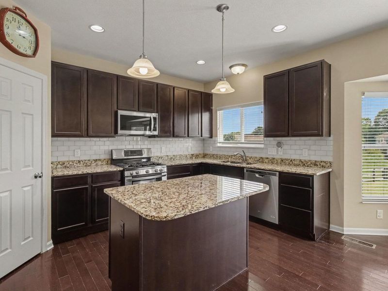 152 Ridgewood Drive, Alexandria, KY 41001 Photo 3