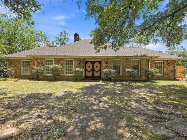 901 DEL MAR , Hammond, LA 70403