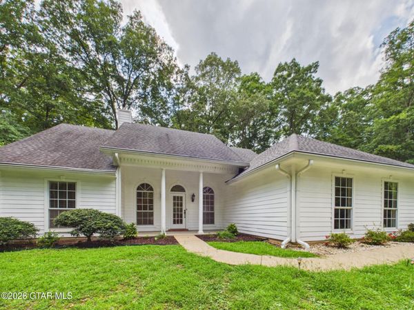 92 Bunker Hill Road, Columbus, MS 39705