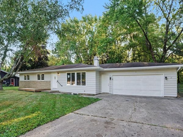 13084 Hoyt Drive, Battle Creek, MI 49014