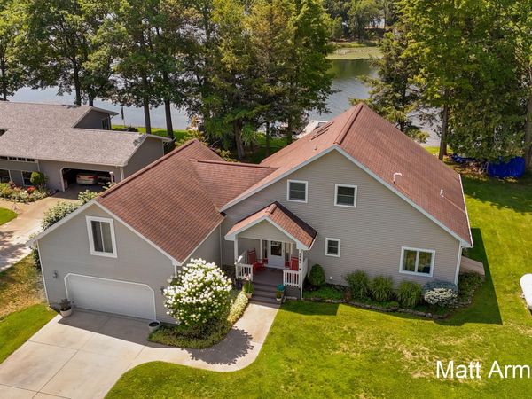 8563 Lynwood Lane, Mecosta, MI 49332
