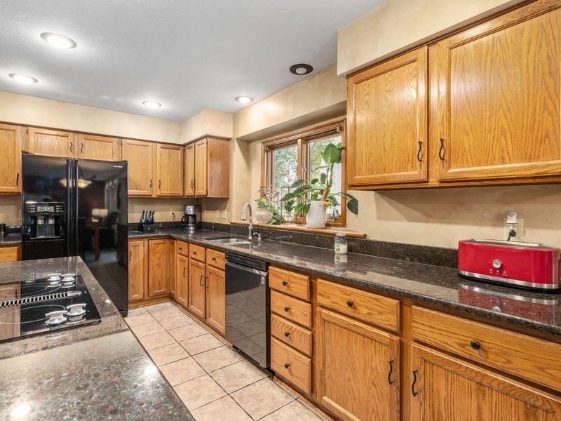 1148 Gold Place, Columbus, OH 43230 Photo 13