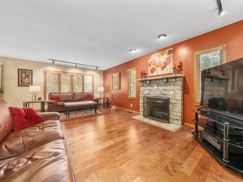 1148 Gold Place, Columbus, OH 43230 Photo 25