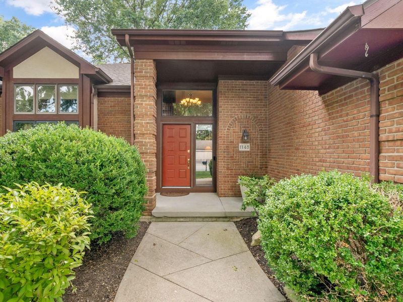 1148 Gold Place, Columbus, OH 43230 Photo 3