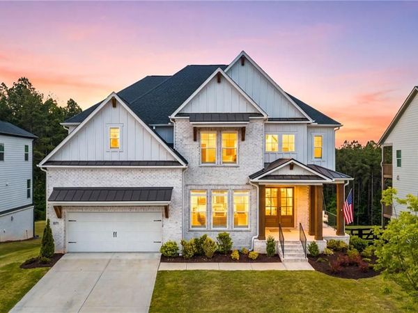 1071 Ridgeview Road , Woodstock, GA 30188