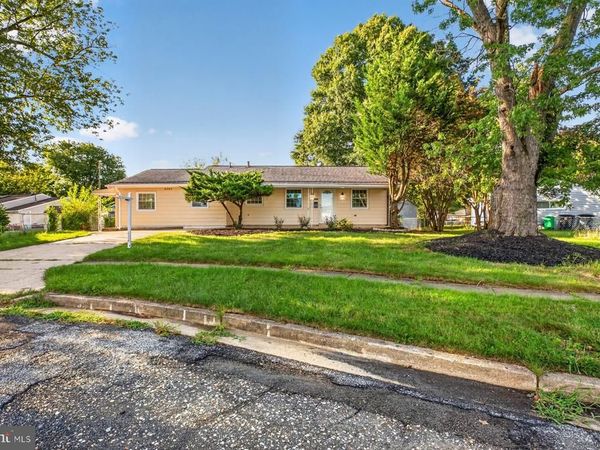 6204 AUTH ROAD , SUITLAND, MD 20746