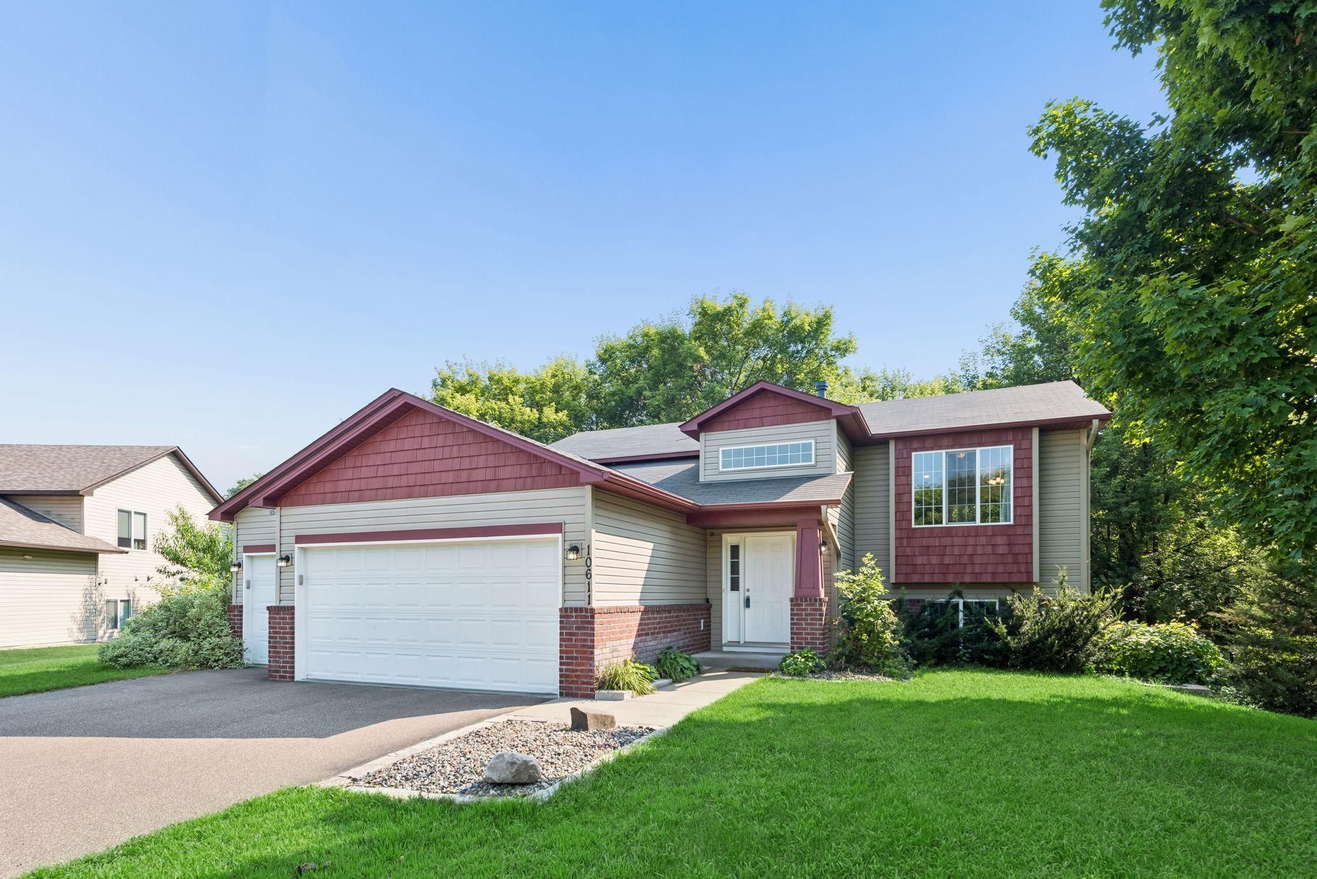 10611 Kyle Court N, Brooklyn Park, MN 55443 Main Photo