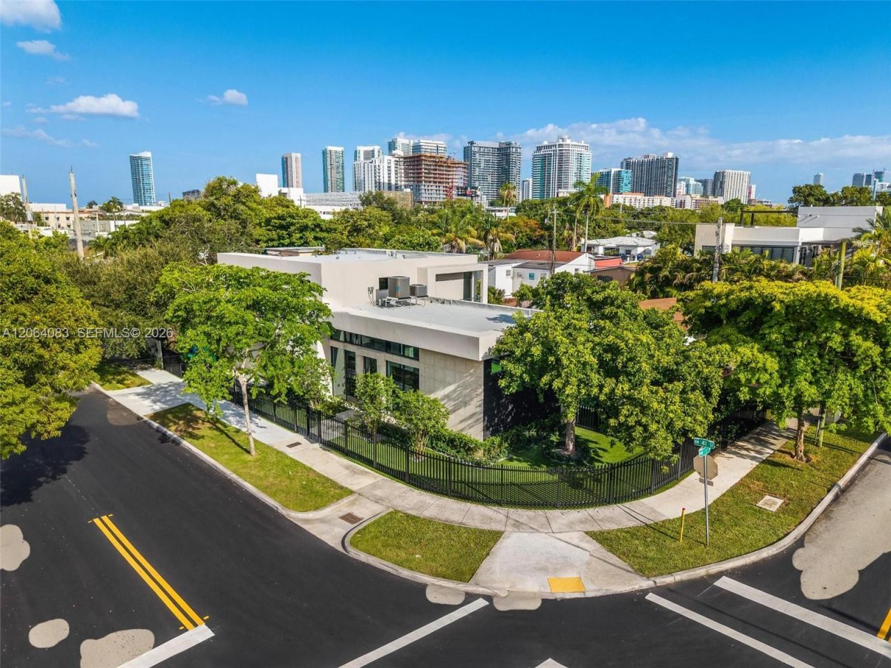 4031 NW 1st Ave, Miami, FL 33127 Photo