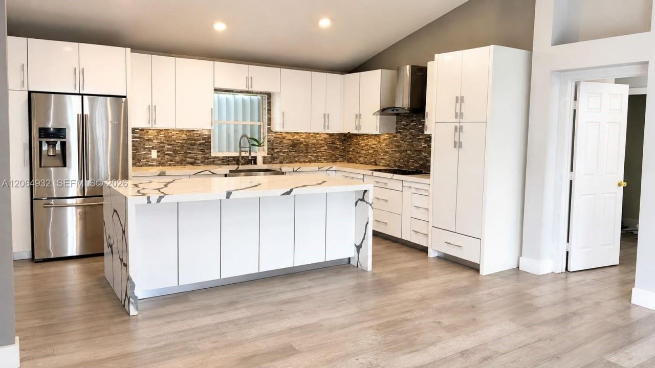 273 SE Whitmore Dr , Port Saint Lucie, FL 34984 Photo