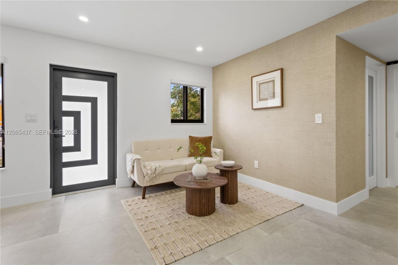 1042 NW 13th St , Fort Lauderdale, FL 33311 Photo