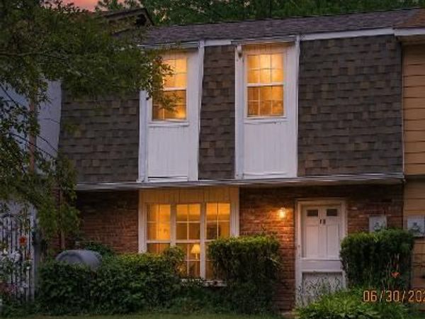 18 Black Stallion Court , Middletown, NY 10940