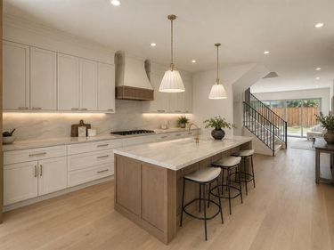6000 La Vista Drive , Dallas, TX 75206