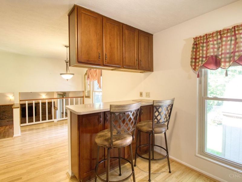 5803 Mt Vernon Drive, Miami Twp, OH 45150 Photo 11