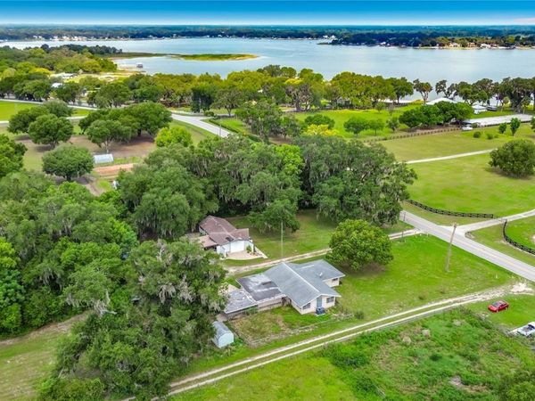 11900 SE SUNSET HARBOR ROAD , WEIRSDALE, FL 32195