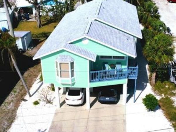 204 BAY DRIVE N, BRADENTON BEACH, FL 34217