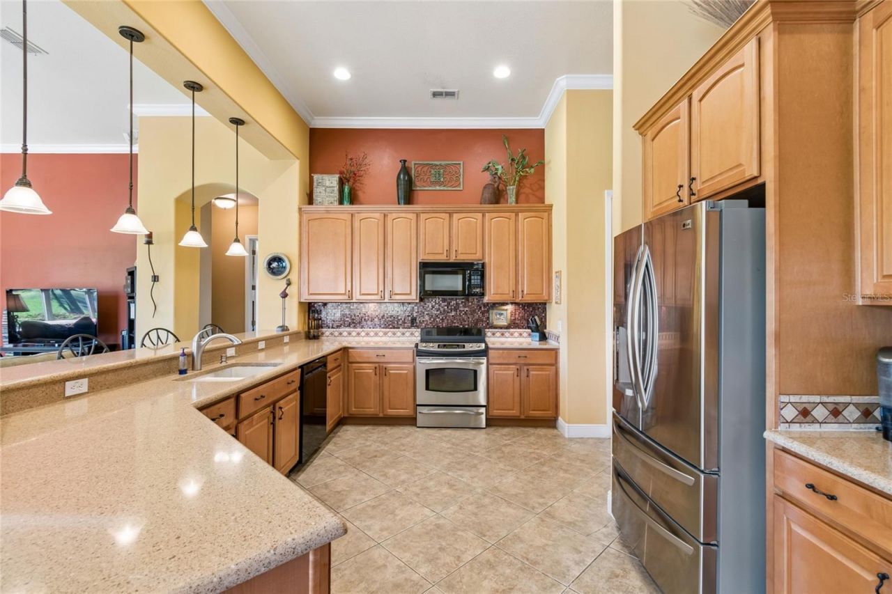 501 Montage Ln, Poinciana, FL 34759 Photo