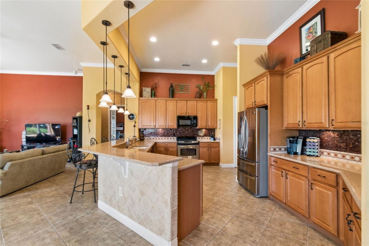 501 Montage Ln, Poinciana, FL 34759 Photo