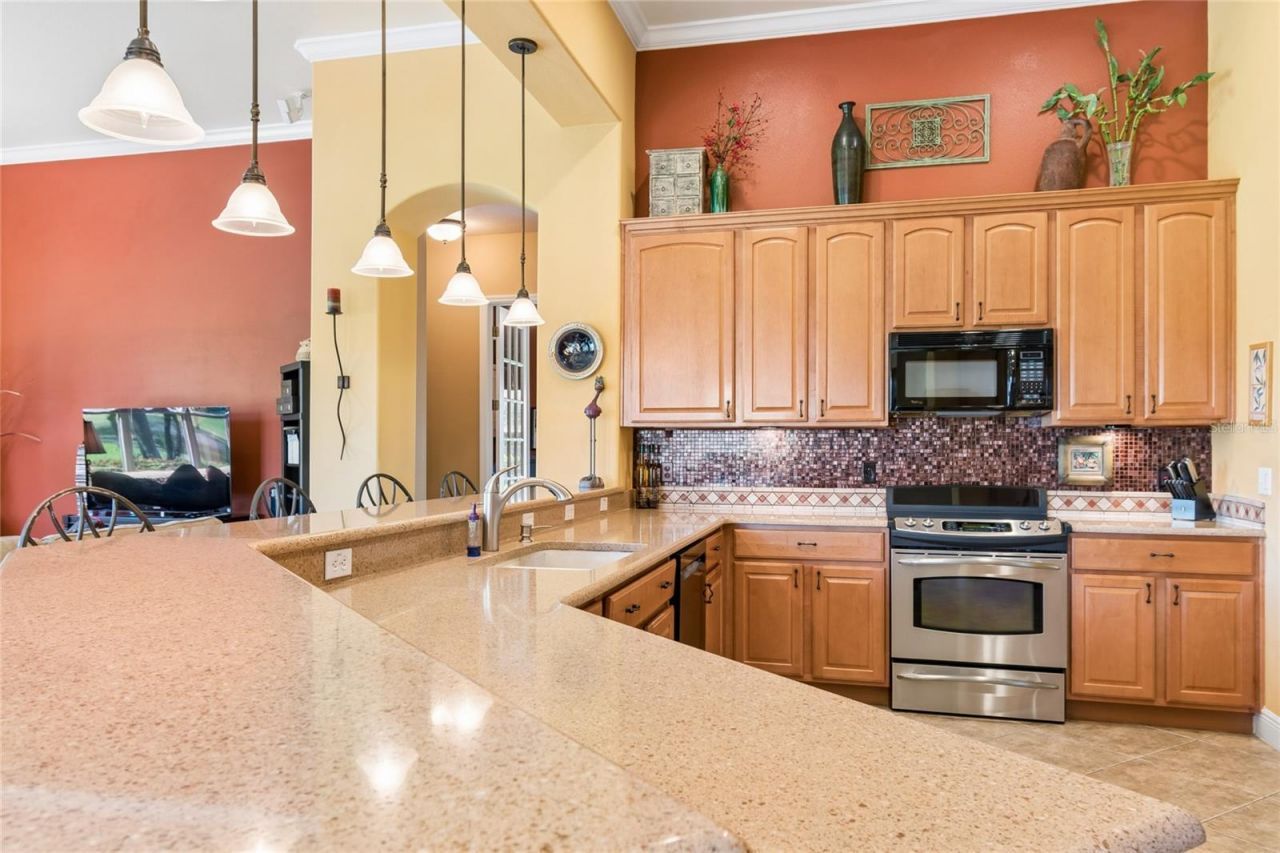 501 Montage Ln, Poinciana, FL 34759 Photo