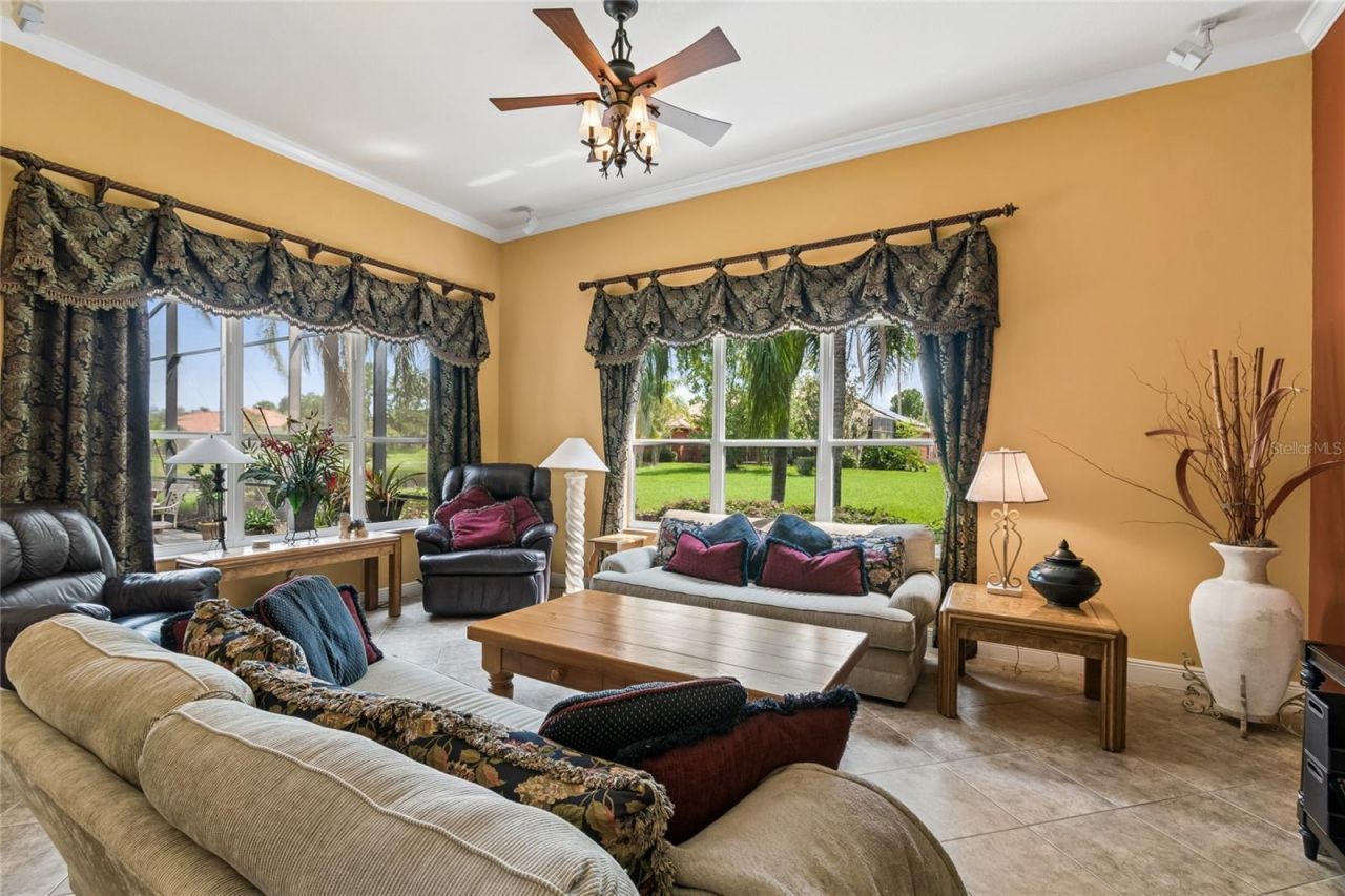 501 Montage Ln, Poinciana, FL 34759 Photo